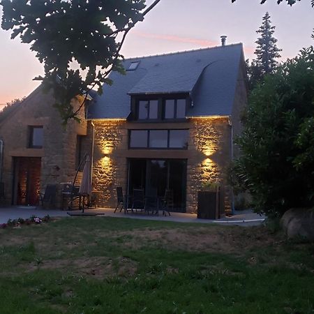 Maison D'Hote Avec Sauna Et Jacuzzi A La Campagne Les Portes du Coglais Buitenkant foto
